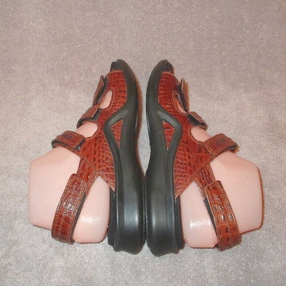 ECCO Light Slingback Sandals Size 8.5 39 Leather Croc Comfort Walk Ankle Strap - Picture 6 of 12